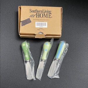 Southern Living at HOME Sassy Spreaders Set Green and Blue Brand New in Box